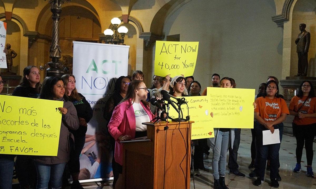 Illinois Advocates Urge State to Unlock  Million for After-School Programs