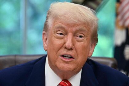 Trump Holds Swearing-In Ceremony for New China Ambassador Amid Rising Trade Tensions