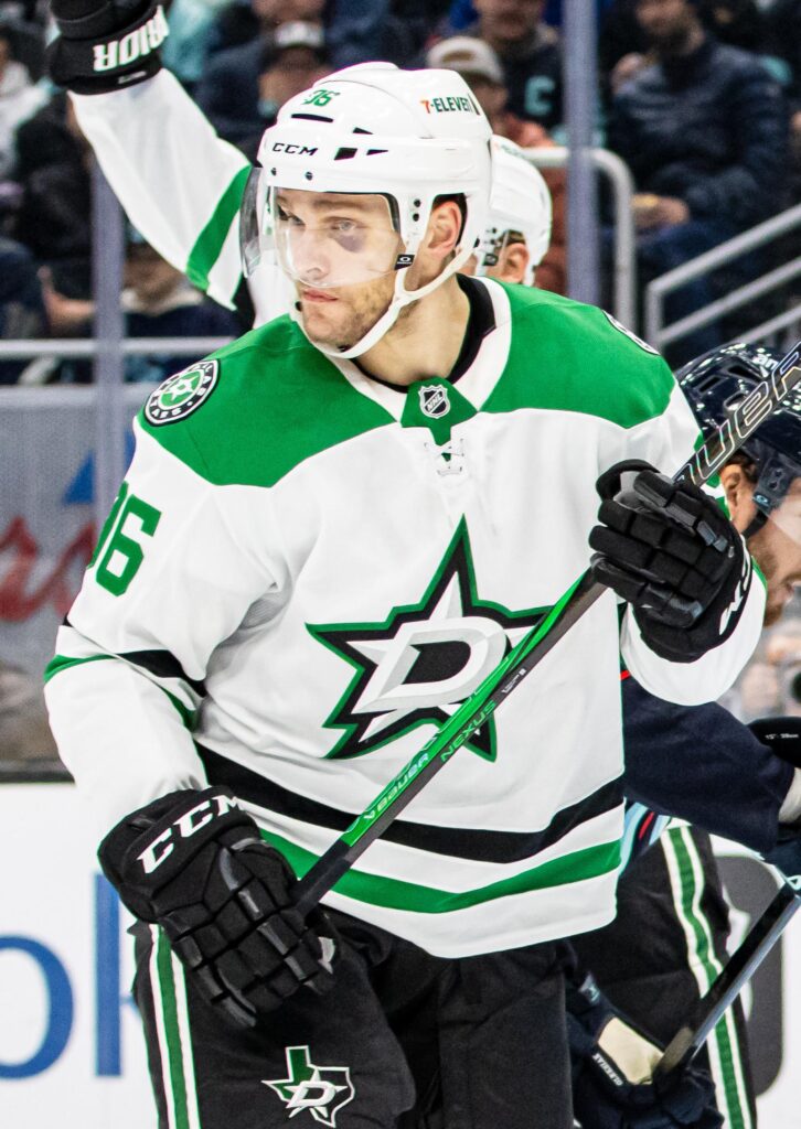 Mikko Rantanen’s Game 7 Hat Trick Propels Avalanche to Victory Over Stars Mikko Rantanen’s Game 7 Hat Trick Propels Avalanche to Victory Over Stars