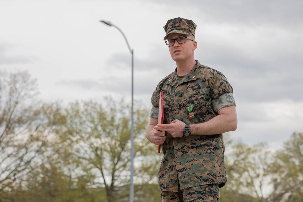 Three US Marine Officers Perform Heroic Life-Saving Actions on Phoenix Streets Three US Marine Officers Perform Heroic Life-Saving Actions on Phoenix Streets