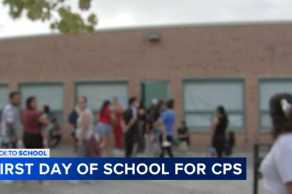 Chicago Public Schools Students Return to Class Monday, August 26