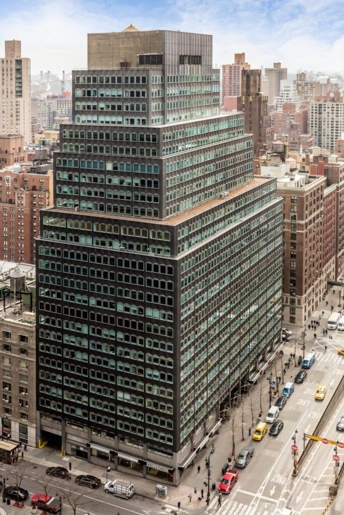 Global Financial Services Firm Moves U.S. Headquarters to Vibrant Downtown D.C Global Financial Services Firm Moves U.S. Headquarters to Vibrant Downtown D.C