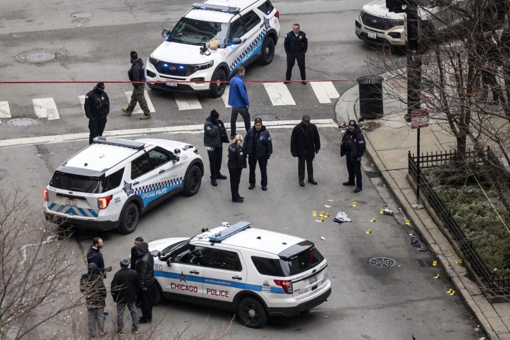 Chicago crime: Thieves break into vehicles at 15 locations in O’Hare, Oriole Park, Norwood Park, police warn – ABC7 Chicago Chicago crime: Thieves break into vehicles at 15 locations in O’Hare, Oriole Park, Norwood Park, police warn – ABC7 Chicago