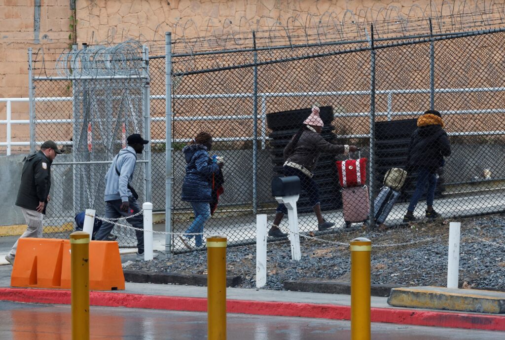 Top Trump Administration Officials Arrive in Chicago to Launch Major Immigration Enforcement Crackdown Top Trump Administration Officials Arrive in Chicago to Launch Major Immigration Enforcement Crackdown