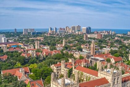 UChicago Secures 0 Million Gift to Elevate Chicago Booth’s Executive MBA Program