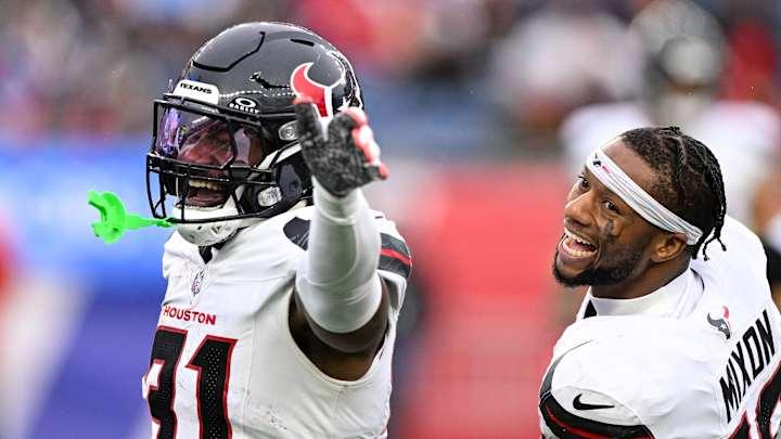 Houston Texans Eye Exciting Trade for Dynamic Running Back Houston Texans Eye Exciting Trade for Dynamic Running Back
