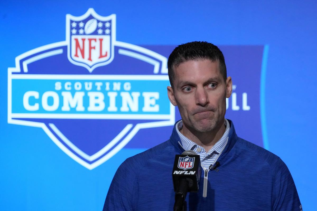 Houston Texans GM Faces Intense Scrutiny After Major Offseason Setback Houston Texans GM Faces Intense Scrutiny After Major Offseason Setback