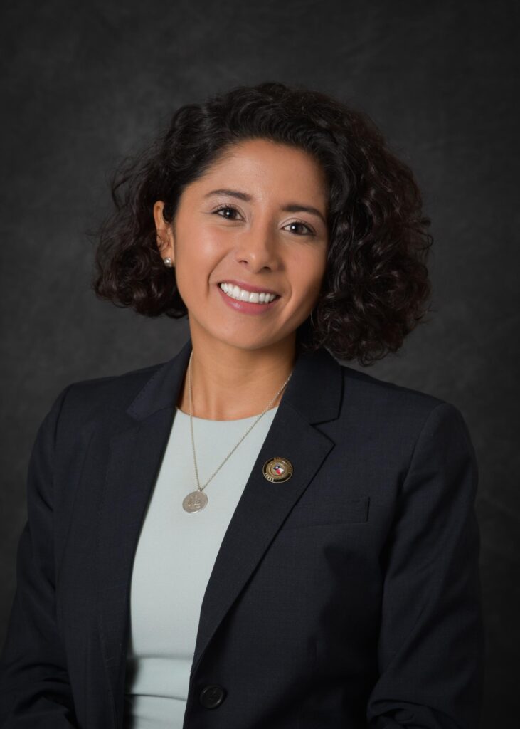 Commissioners vote no on sending Harris County Judge Lina Hidalgo to Paris – Houston Chronicle Commissioners vote no on sending Harris County Judge Lina Hidalgo to Paris – Houston Chronicle