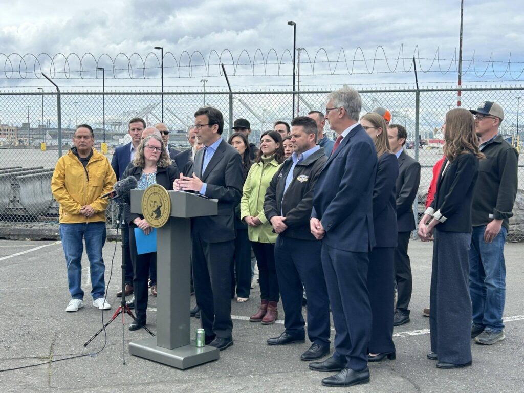 How Tariffs Are Shaping Washington State’s Economy and Future How Tariffs Are Shaping Washington State’s Economy and Future