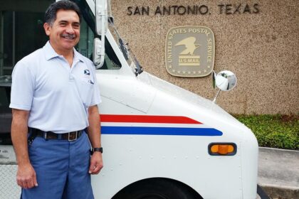 San Antonio Postal Worker Arrested for Stealing and Using Elderly Woman’s Bank Cards
