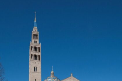 The Catholic Church is breaking up with the U.S. government. Here’s why it matters – Yahoo