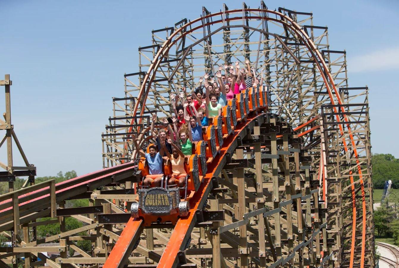 Exclusive First Look: Thrilling New Roller Coaster at Six Flags Great America! Exclusive First Look: Thrilling New Roller Coaster at Six Flags Great America!