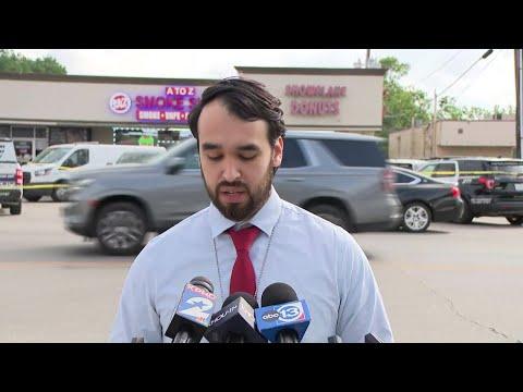 Robbery suspect killed in shooting at Houston donut shop, police say – KHOU Robbery suspect killed in shooting at Houston donut shop, police say – KHOU