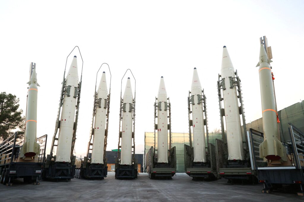 Iran Readies Missiles for Potential Retaliatory Strikes on U.S. Bases, Officials Warn Iran Readies Missiles for Potential Retaliatory Strikes on U.S. Bases, Officials Warn
