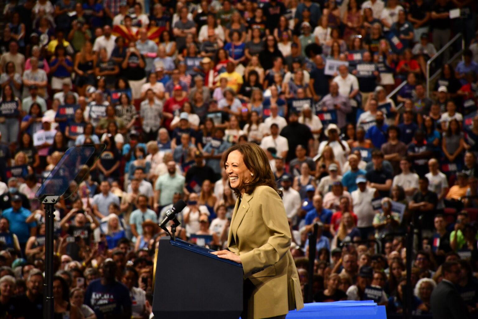 Kamala Harris Heads Back to Arizona in a Bold Push to Win Over Latino Voters – See the Date! Kamala Harris Heads Back to Arizona in a Bold Push to Win Over Latino Voters – See the Date!