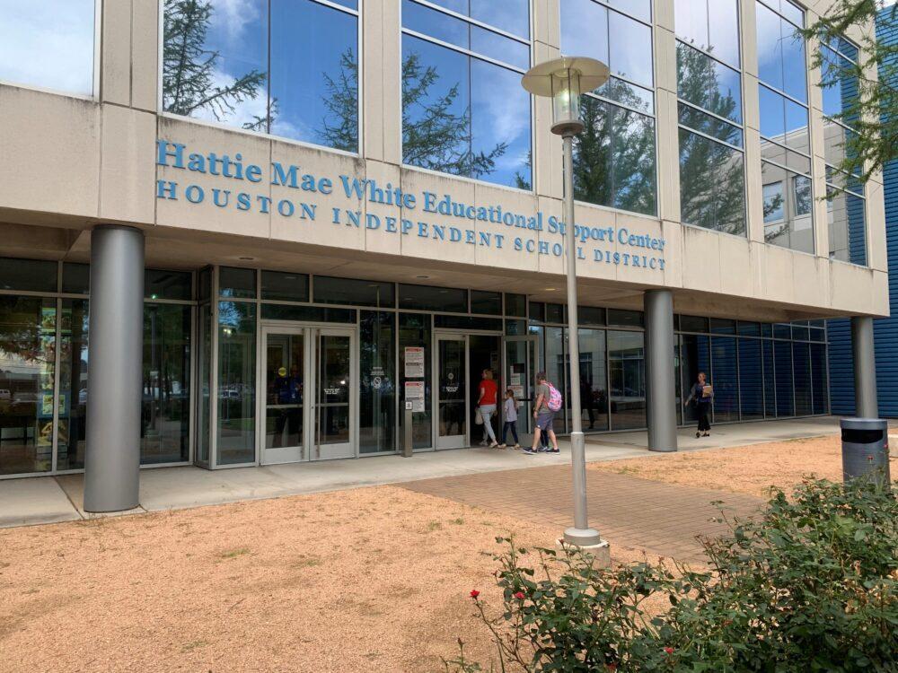 Three Houston ISD Schools Face Heating Problems After Cold-Related Closures