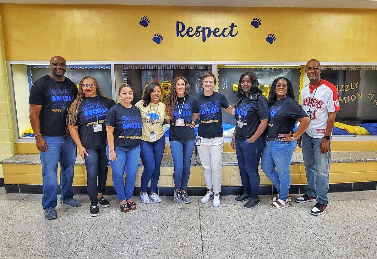 HISD’s West Briar Middle turnover, climate concerns draw hundreds on petition – Houston Chronicle HISD’s West Briar Middle turnover, climate concerns draw hundreds on petition – Houston Chronicle