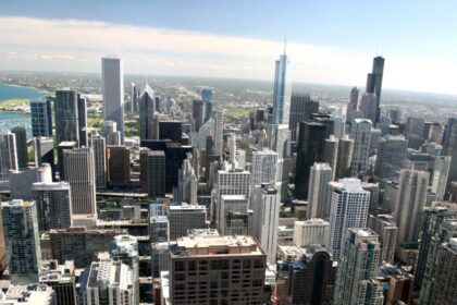 Rent hikes loom in downtown Chicago as supply shrinks – Crain’s Chicago Business
