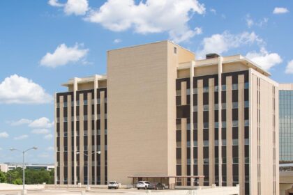 Discover Excellence in Healthcare Education at UT Southwestern’s School of Health Professions