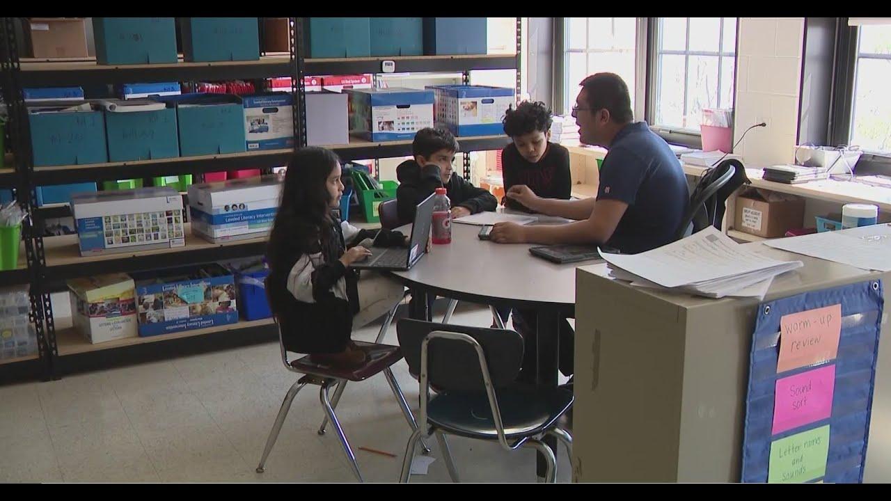 Chicago Public Schools Cuts Hundreds of Tutor Positions Amid Budget Challenges Chicago Public Schools Cuts Hundreds of Tutor Positions Amid Budget Challenges