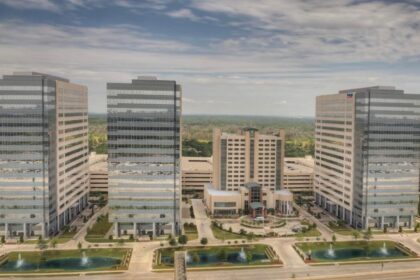 Three-building Energy Corridor office complex in receivership finds buyer – The Business Journals