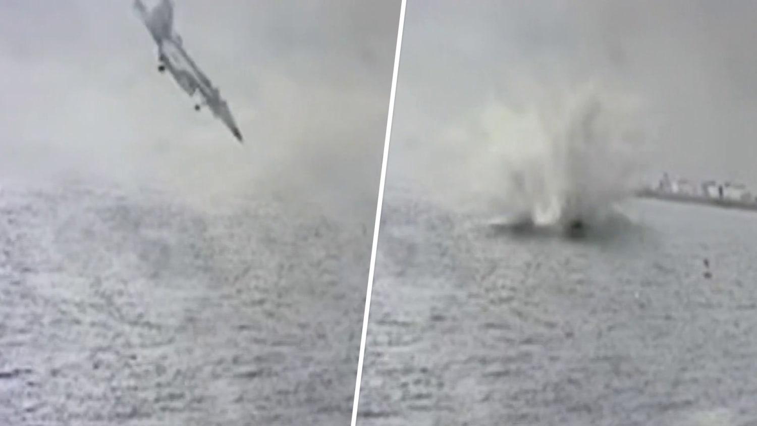 U.S. Navy Jet Crashes into San Diego Harbor, Crew Ejects Safely U.S. Navy Jet Crashes into San Diego Harbor, Crew Ejects Safely