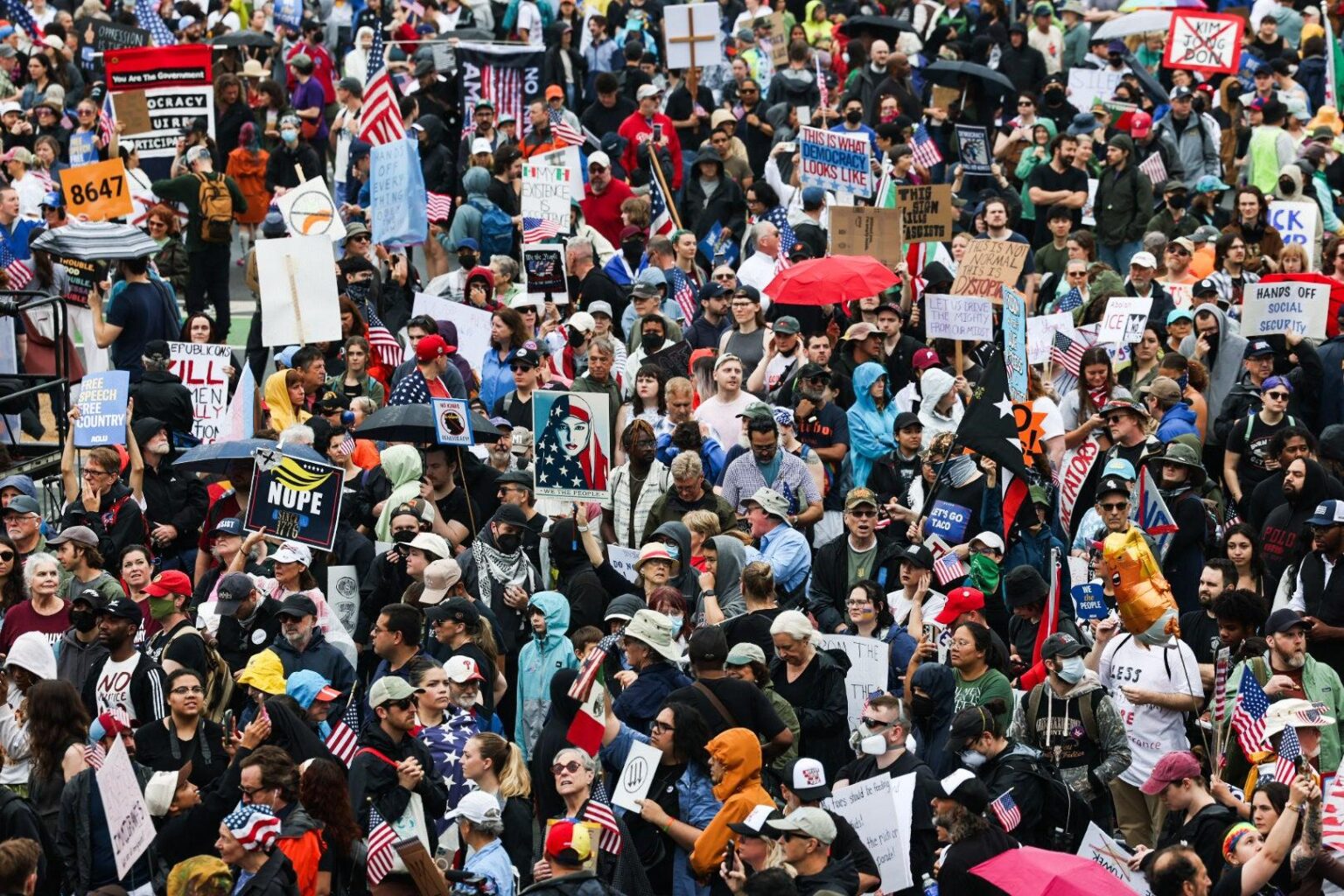 Heading to the No Kings Protest in Bucks County, Philadelphia? Essential Tips and What to Bring Heading to the No Kings Protest in Bucks County, Philadelphia? Essential Tips and What to Bring