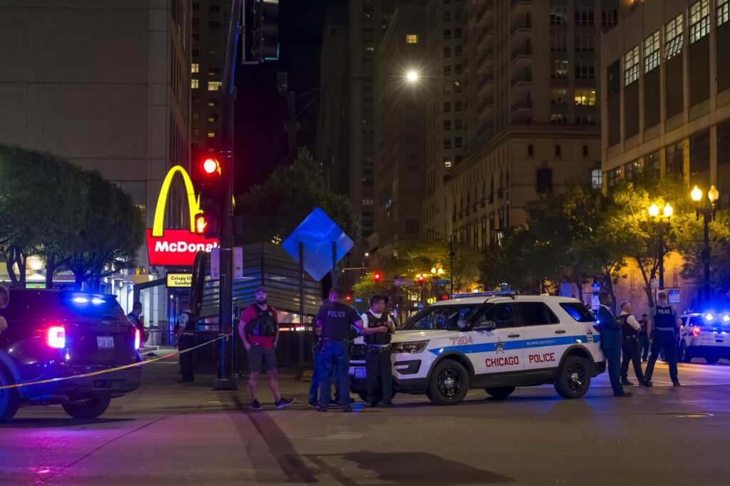 Weekend Gun Violence in Chicago Leaves 18 Shot, 4 Dead Weekend Gun Violence in Chicago Leaves 18 Shot, 4 Dead