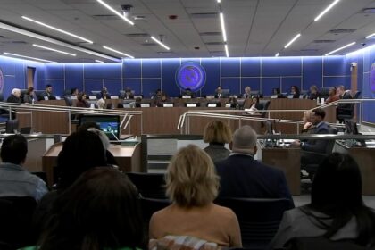 New Chicago School Board Takes Charge Amid Mayor and Education Leaders’ Showdown