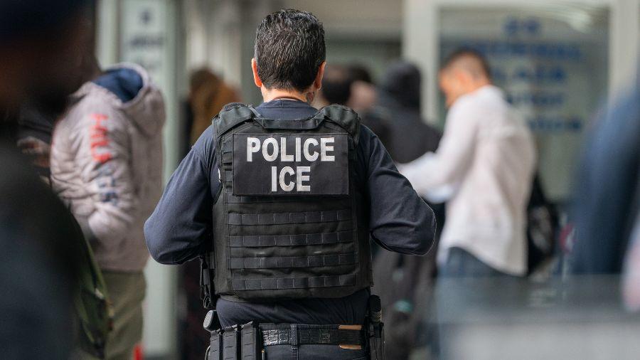 Over 3 Dozen Arrested in Major Immigration Raid at Washington State Roofing Company