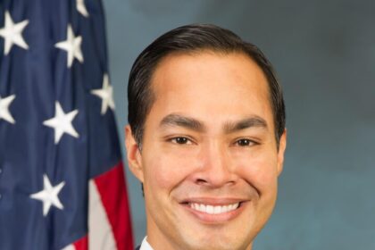 Everything Julián Castro Knows He Learned From His Mother – Texas Monthly