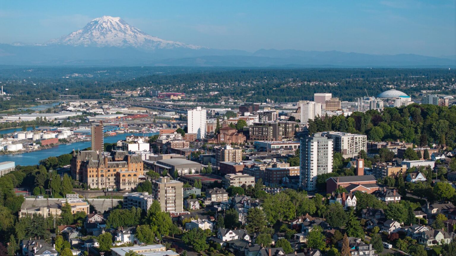 Discover Why This Washington City Ranks Among America’s Best Small Cities Discover Why This Washington City Ranks Among America’s Best Small Cities