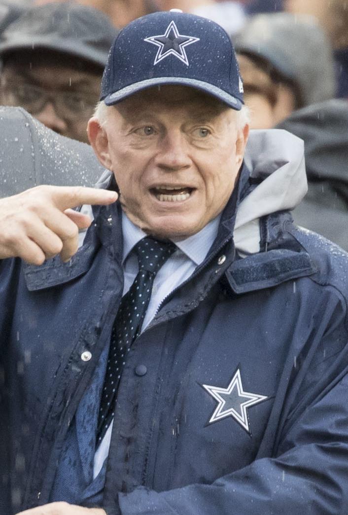 Cowboys Owner Jerry Jones: “Politics Are Harmful to Us in Every Way Cowboys Owner Jerry Jones: “Politics Are Harmful to Us in Every Way