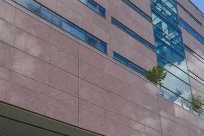 Philadelphia Fed Survey Predicts Mixed Business Conditions in 2025