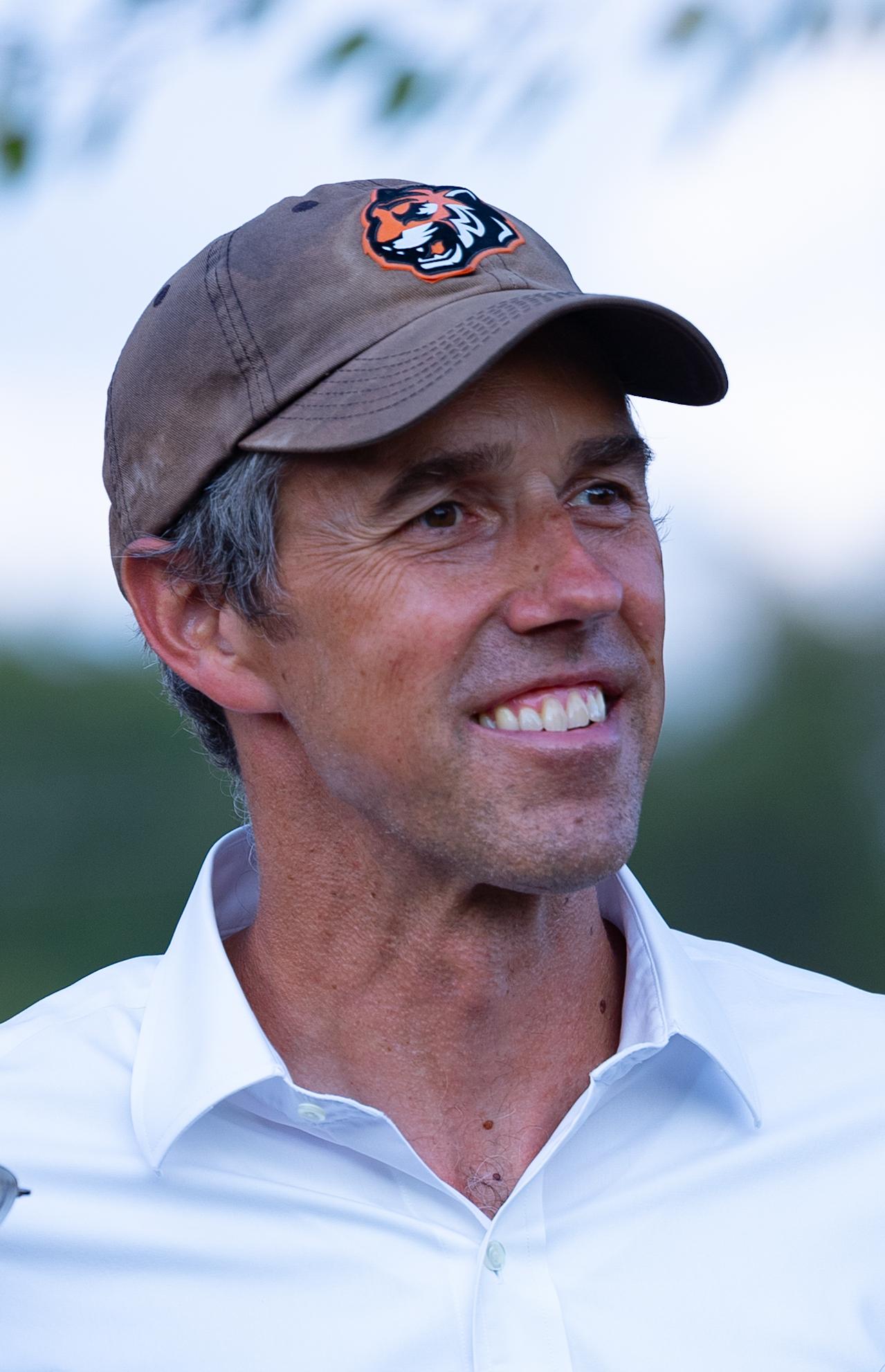 Beto O’Rourke Returns to Houston Area for Another Engaging Town Hall Beto O’Rourke Returns to Houston Area for Another Engaging Town Hall