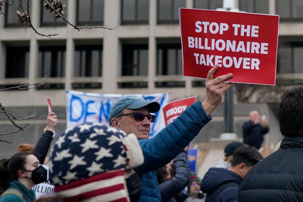 Thousands across the U.S. protest Trump policies – PBS Thousands across the U.S. protest Trump policies – PBS