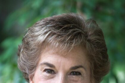 Rep. Jan Schakowsky to Step Down from Congress but Pledges to Remain a Lifelong Activist