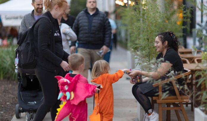 Spooktacular Family Halloween Events in Houston: Zoo Boo, Galaxy Frights, and More! Spooktacular Family Halloween Events in Houston: Zoo Boo, Galaxy Frights, and More!