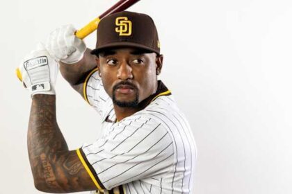 Former Padres Infielder Shocks Fans with Sudden MLB Retirement