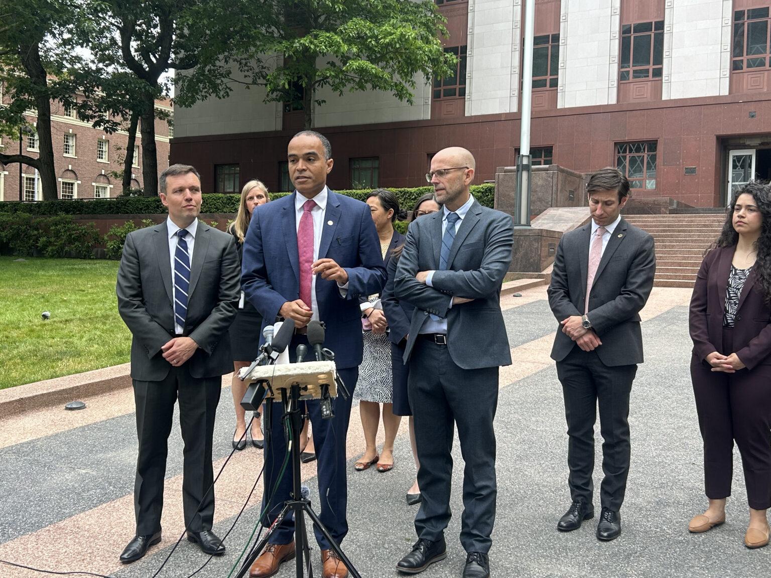 AG Brown Takes a Stand Against Unconstitutional Birthright Citizenship Order in Washington State AG Brown Takes a Stand Against Unconstitutional Birthright Citizenship Order in Washington State
