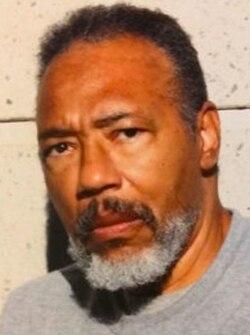 Trump commutes sentence of Larry Hoover Sr., Chicago gang founder, after lobbying by Ye – NBC News Trump commutes sentence of Larry Hoover Sr., Chicago gang founder, after lobbying by Ye – NBC News