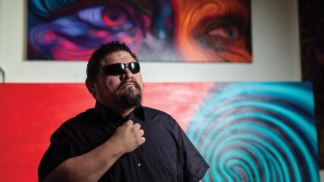 San Antonio artist sets Guinness record for tiny paintings – MySA San Antonio artist sets Guinness record for tiny paintings – MySA
