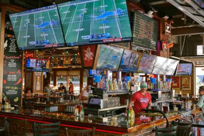 The Ultimate Guide to San Diego’s Best Sports Bars for Game Day Fun