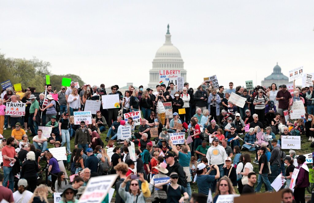 WATCH: Powerful ‘Hands Off’ Protest Erupts in Washington, D.C. Against Trump and Musk’s Federal Cuts WATCH: Powerful ‘Hands Off’ Protest Erupts in Washington, D.C. Against Trump and Musk’s Federal Cuts