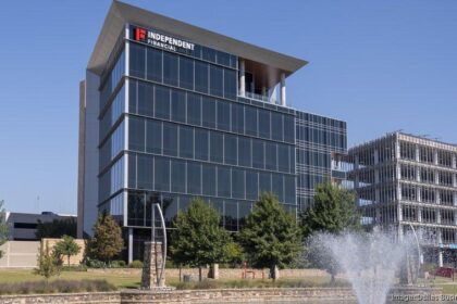 Financial Services Firm Relocates Dallas Office to Stunning Newly Renovated Building
