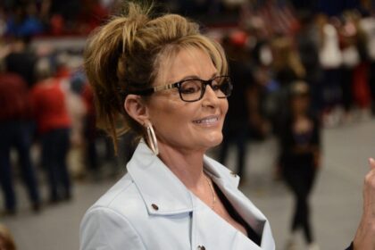 Palin Takes Lead in Alaska’s U.S. House Race as Murkowski Advances in Senate Contest