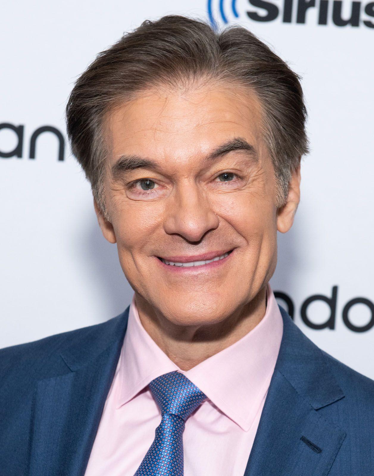 Mehmet Oz Meets Kensington Officials, Defends Medicaid Cuts During Philadelphia Visit Mehmet Oz Meets Kensington Officials, Defends Medicaid Cuts During Philadelphia Visit
