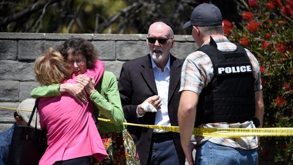 Hate Crime and Bank Robbery Rock Poway: Breaking News from San Diego County Hate Crime and Bank Robbery Rock Poway: Breaking News from San Diego County