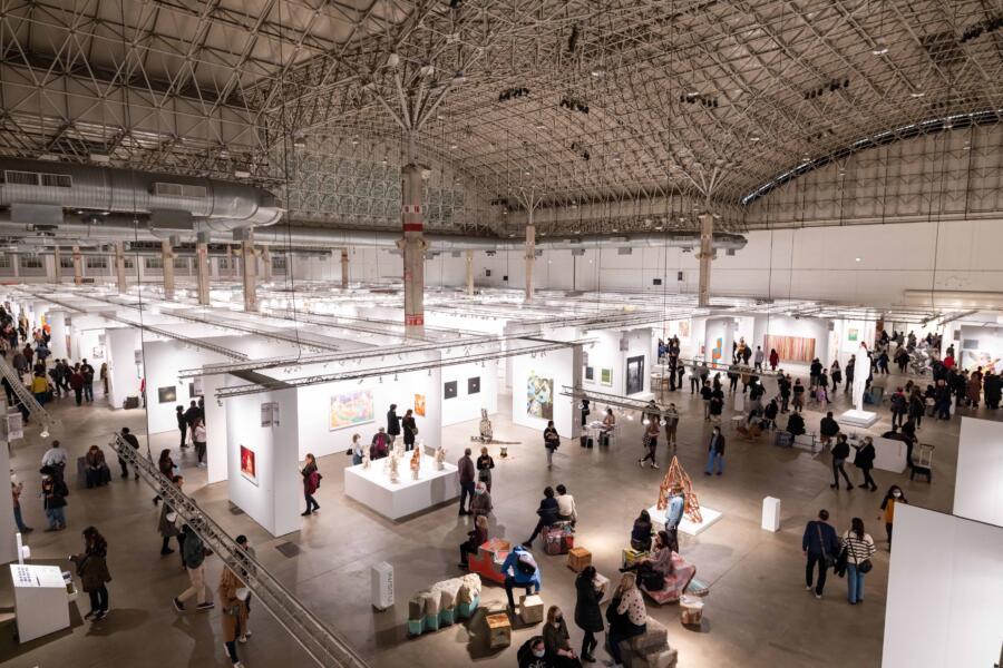 EXPO CHICAGO Returns to Navy Pier This Spring for an Unmissable Art Experience EXPO CHICAGO Returns to Navy Pier This Spring for an Unmissable Art Experience