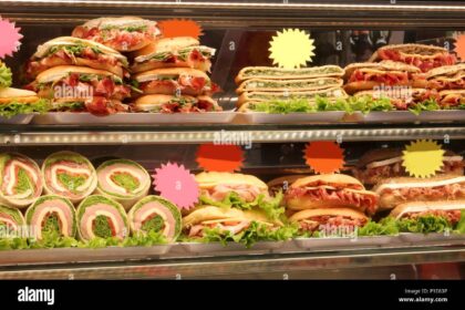 A Sandwich Shop, a Tent City, and the Heart of America’s Struggle